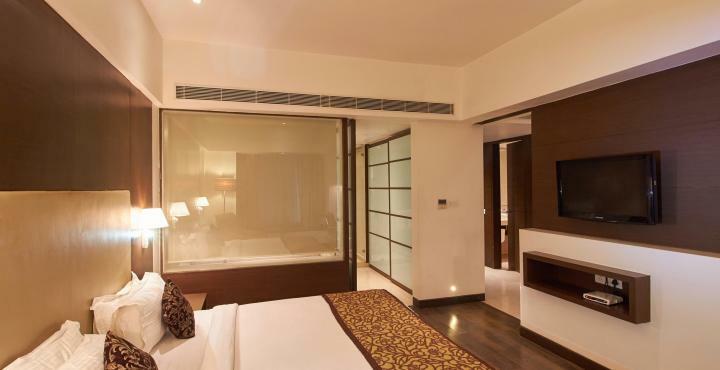 Hotel Platinum Rajkot Exterior foto